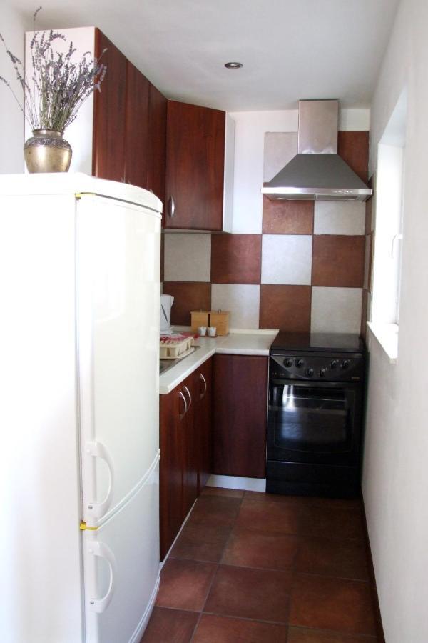 Fox Apartments ซัฟทัท ห้อง รูปภาพ