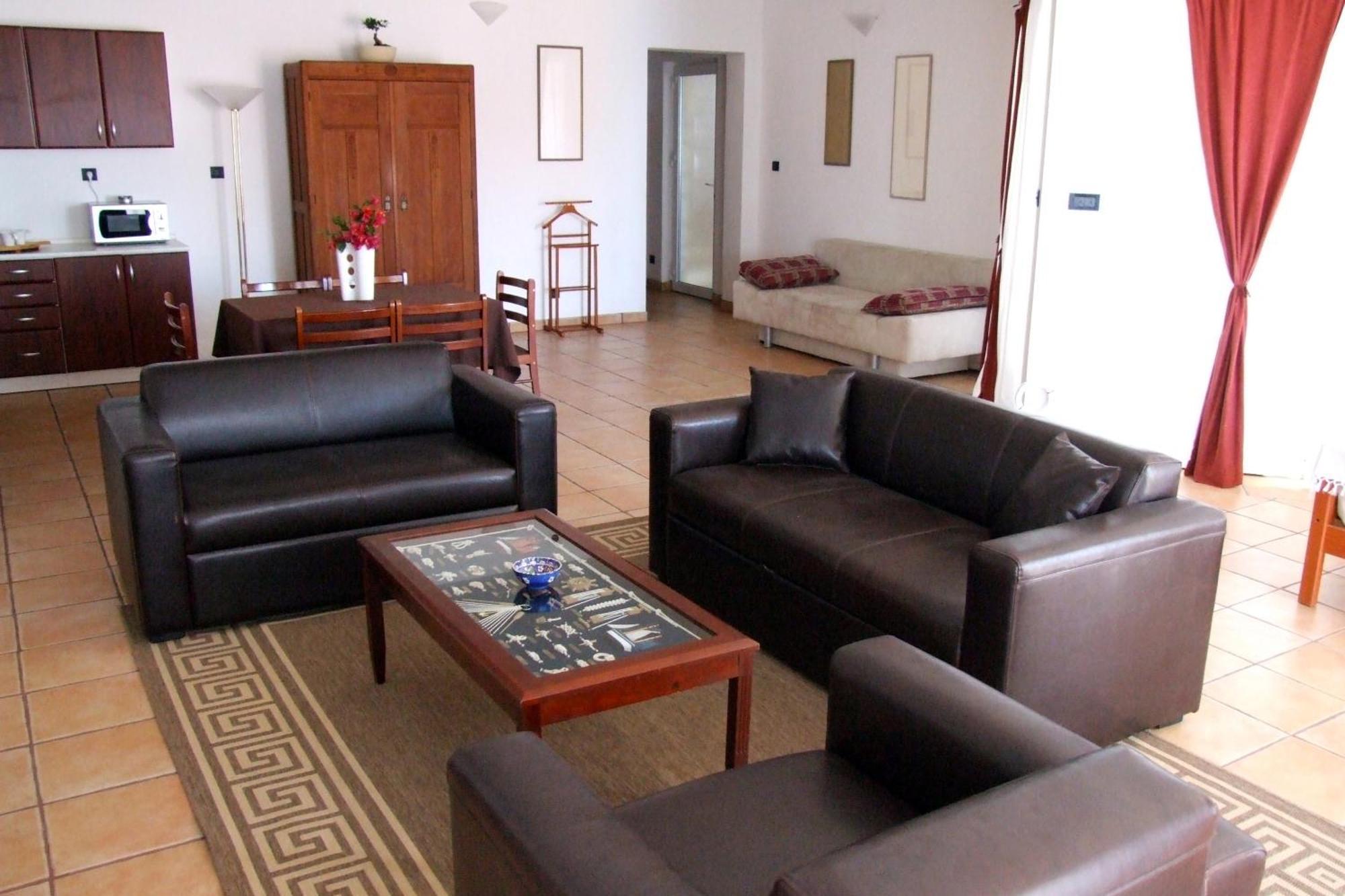 Fox Apartments ซัฟทัท ภายนอก รูปภาพ